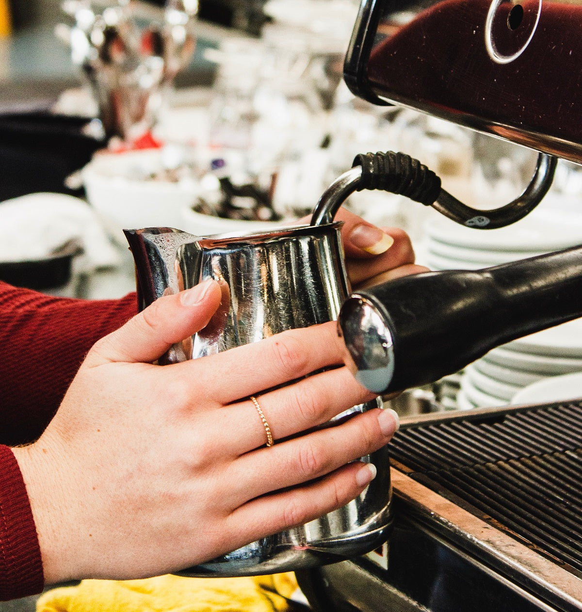 Steaming milk with an espresso machine